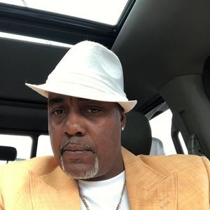 Meet your Posher, Cedric